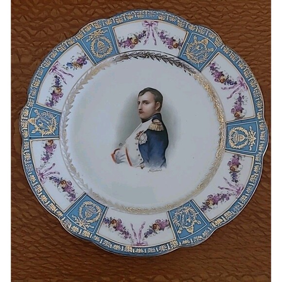 Porcelain Napoleon Cabinet Plate Gold Trim Crown Over N Mark - Picture 1 of 8
